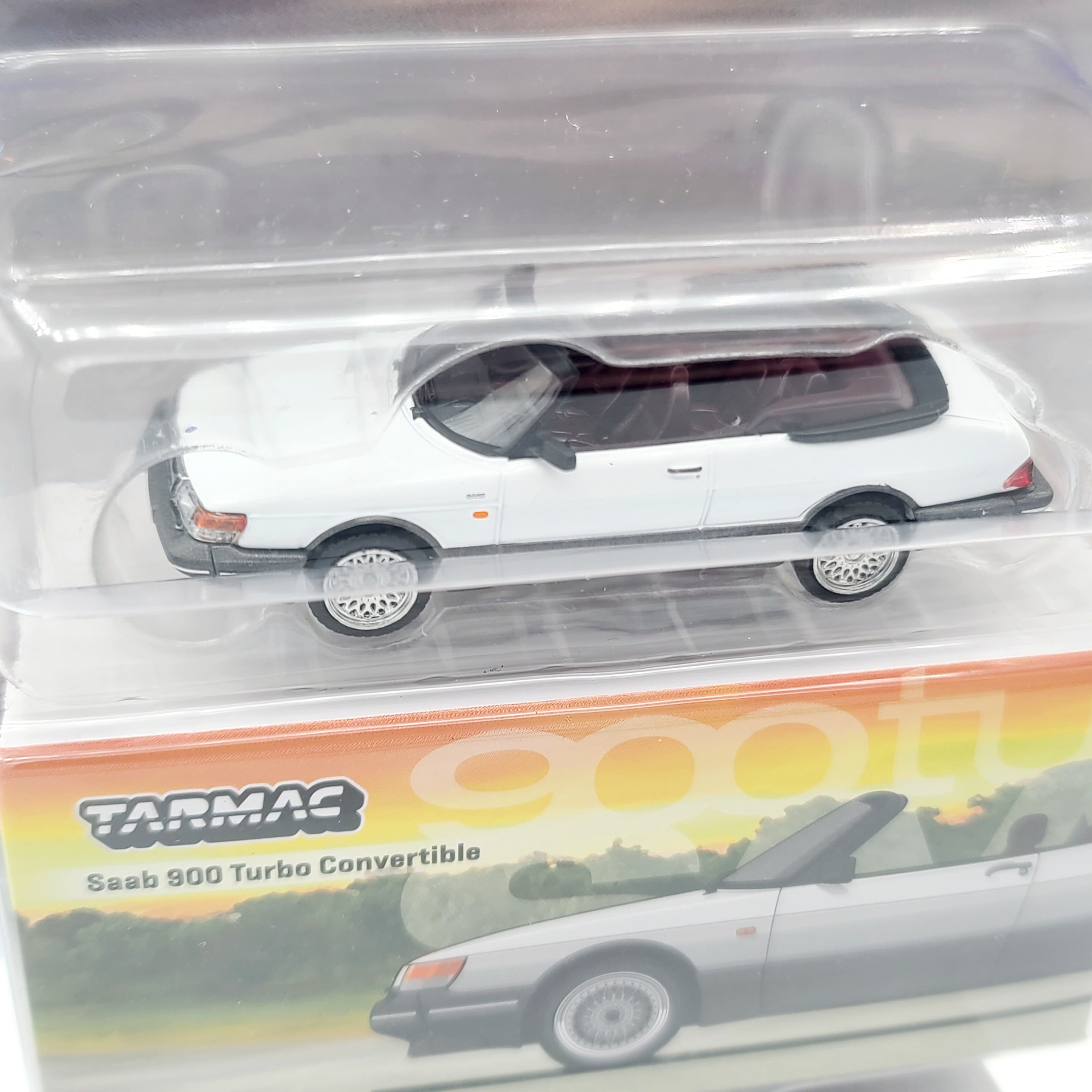 Tarmac Works SAAB 900 Turbo Convertible - 1:64, White (2025 MiJo Exclusives - Limited Edition)